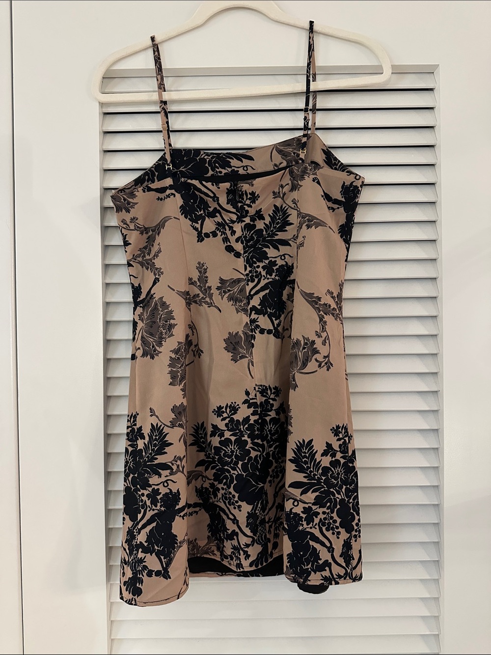 Amanda Uprichard Beige Dress with Black Print - Picture 3 of 3